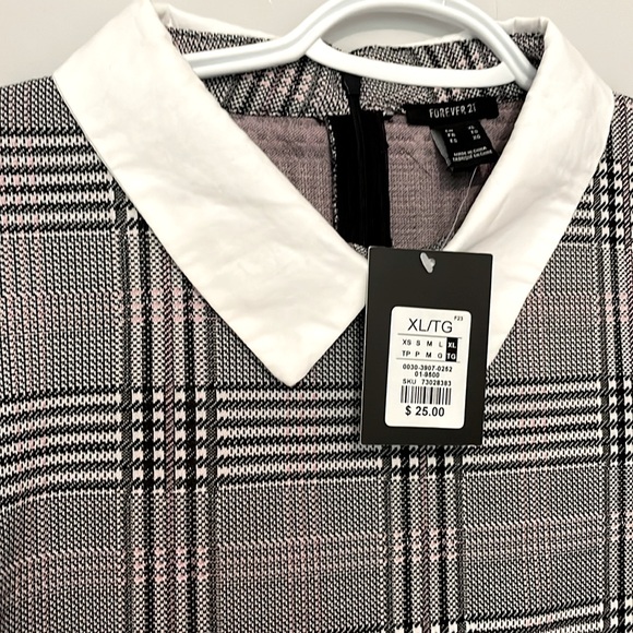 dress with collor - Picture 2 of 2